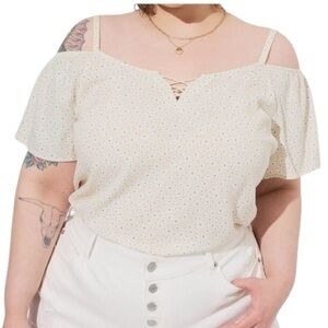 Torrid Floral Cold Shoulder Flowy Short Sleeve Relaxed V Neck Blouse Top Shirt